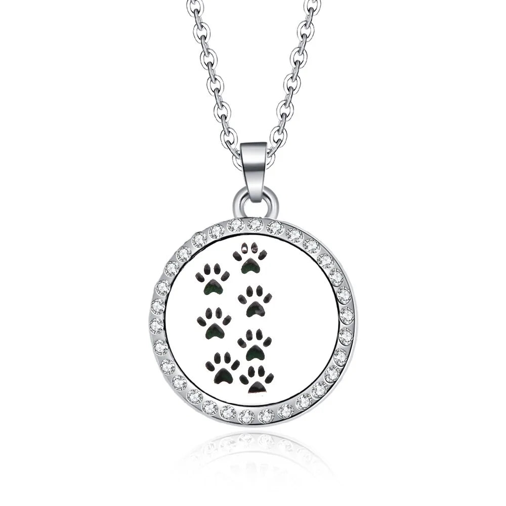 Luxe Scent Pendant Locket Necklace